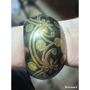 Vintage Large Brass Bangle Bracelet Floral Wide Boho Ethnic Estate Oxidized 8.25